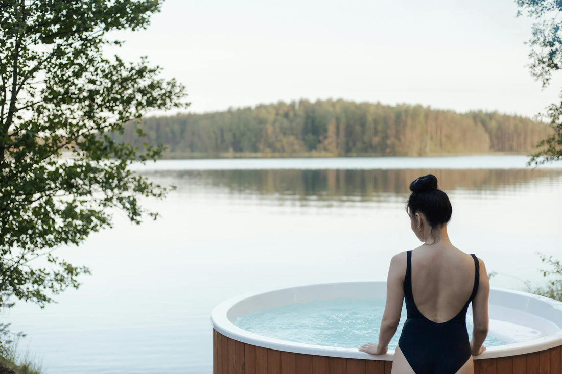 Un client a acheté jacuzzi en bois à saunamo