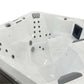 Jacuzzi Hydra 200, une baignoire balnéo compacte pour quatre personnes.