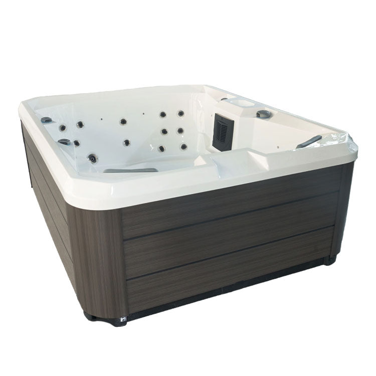 Jacuzzi Hydra 170 pour une détente optimale.