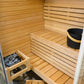 Sauna Sirius Corner avec seau et pierres.