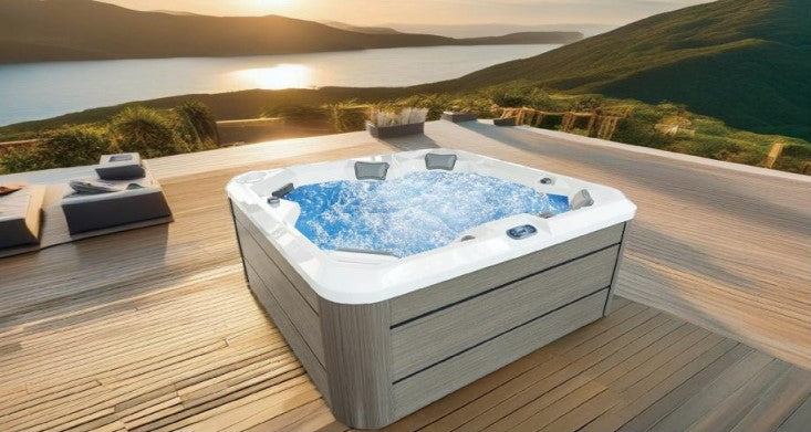 Jacuzzi Hydra 200 sur une terrasse extérieure.